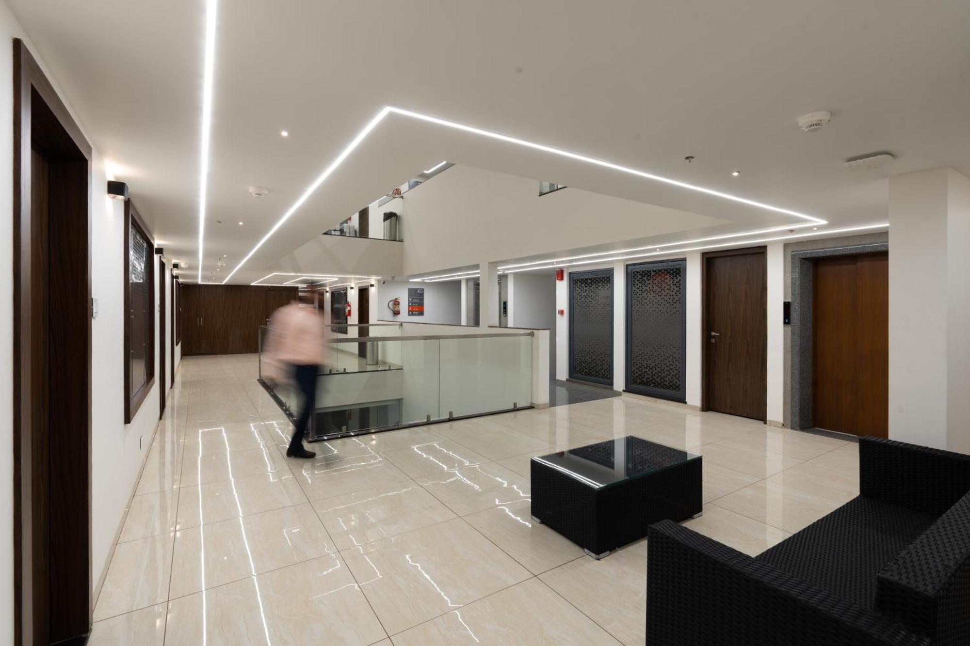 The Living Hub Business Hotel, Kolhapur Εξωτερικό φωτογραφία